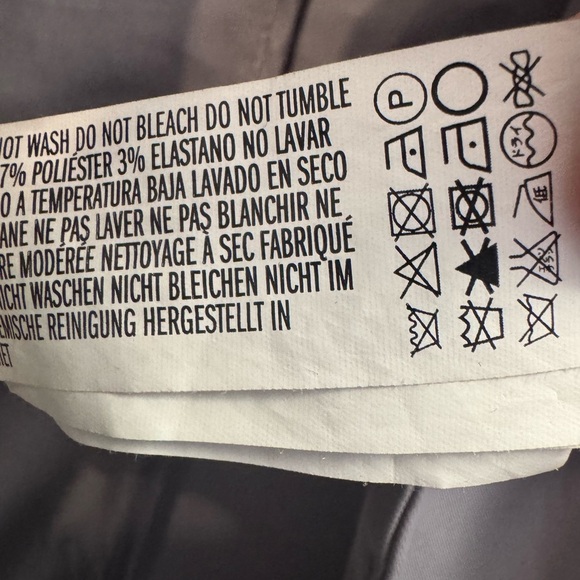 Light Gray Woman’s Business Suit Jacket - Picture 4 of 10